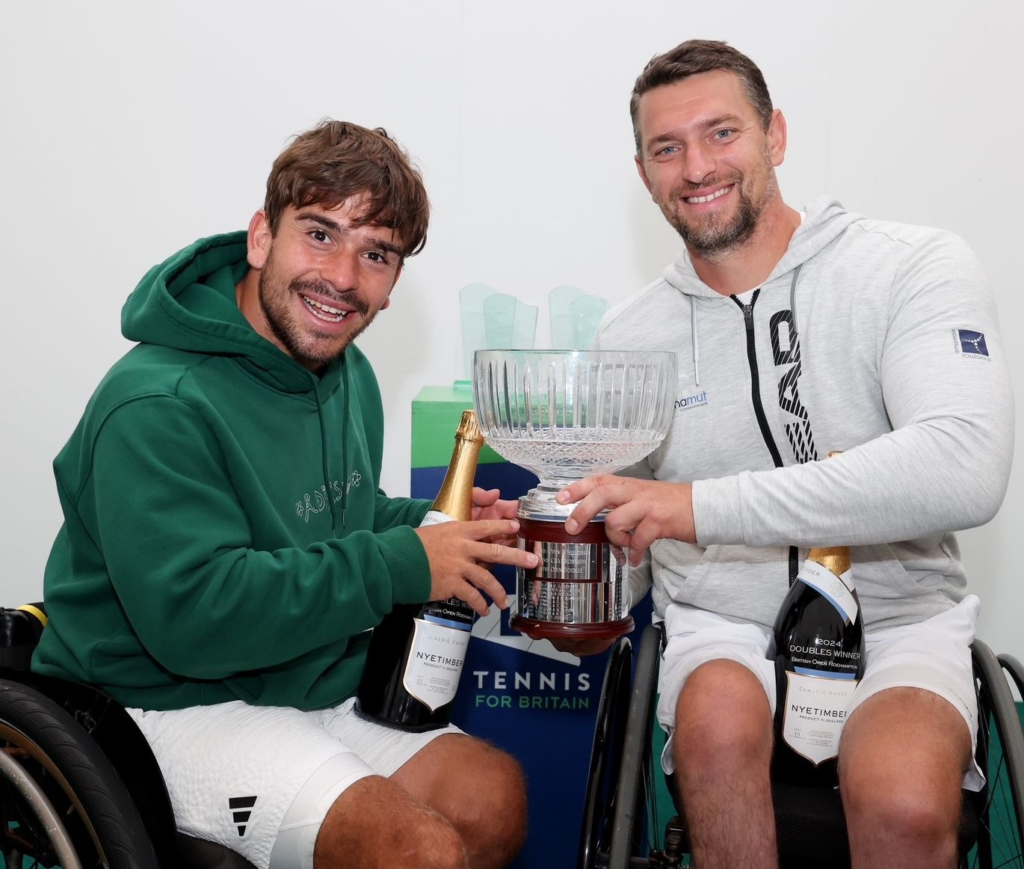 De la Puente campeón de dobles del Lexus British Open Roehampton De la Puente campeón de dobles del Lexus British Open Roehampton