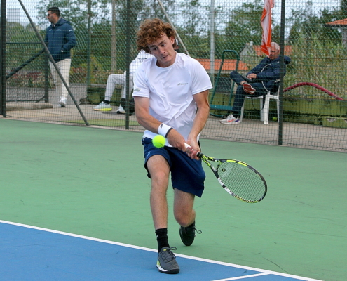 Alejandro Juan Mano (medios)